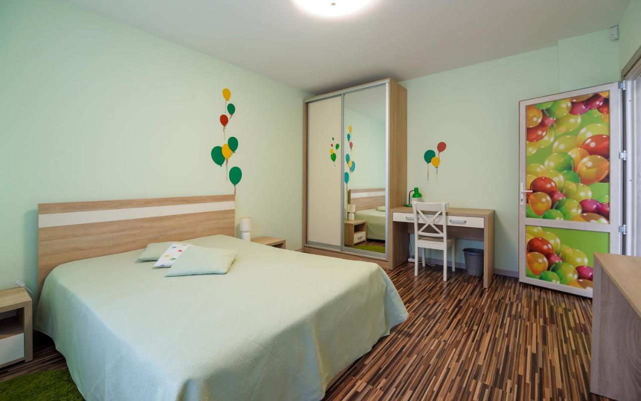 Colored Balloons - 3 Bedrooms, 3 Bathrooms, Equipped Large Apartments Lemberg Exterior foto